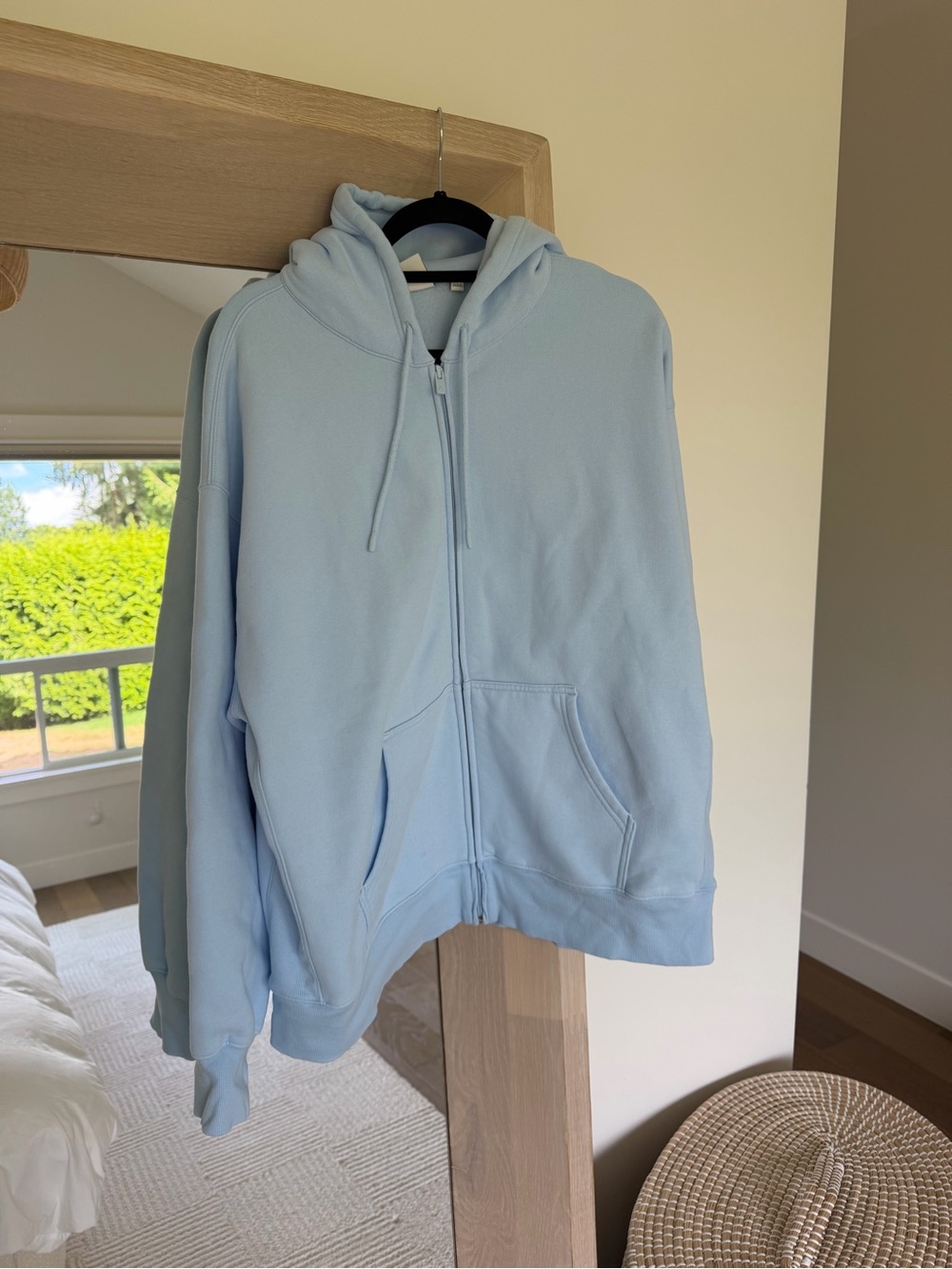 Aritzia Boyfriend Sweatfleece Hoodie